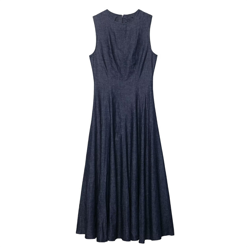 Neues, schmal geschnittenes, m – Midi Dress Bewertung und Preis