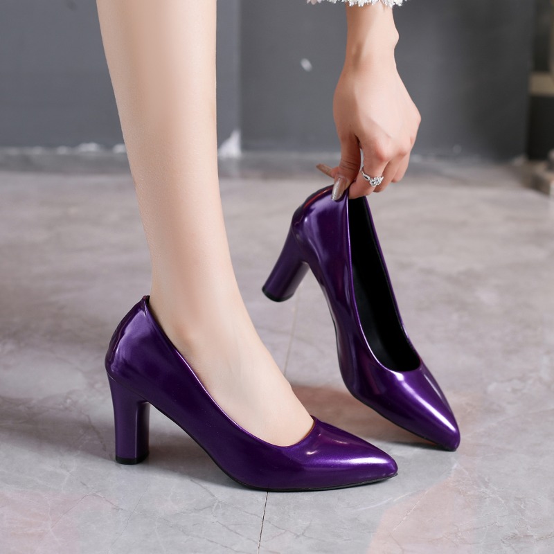 Plus Size Lackleder Pump Heels – Pump Heel Block Bewertung und Preis
