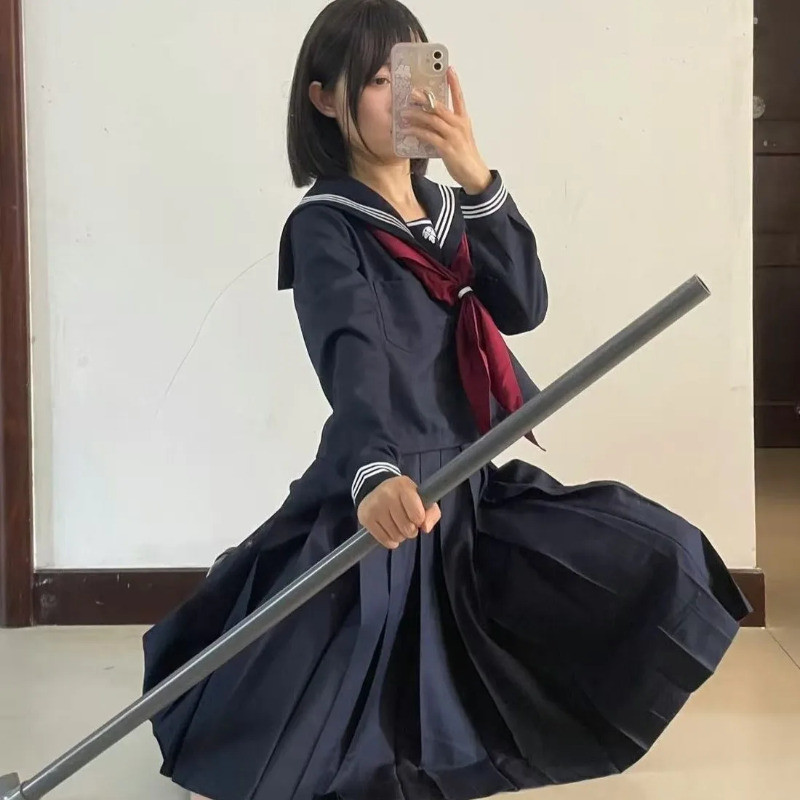 Hinako Shimizu Cosplay Kostüm  – Formal Skirt Bewertung und Preis