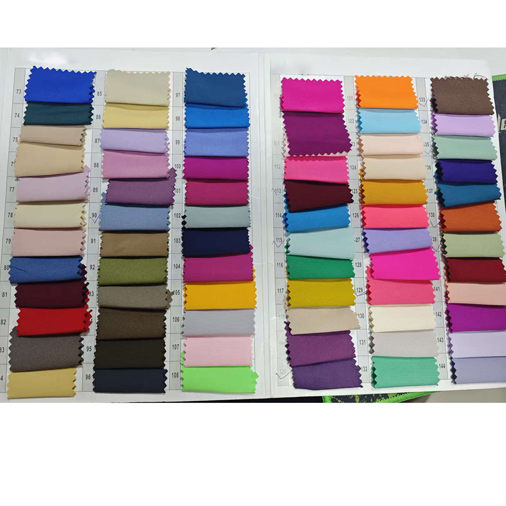 Moderne Leoparden-Damenanzüge, – Womens Blazer Bewertung und Preis
